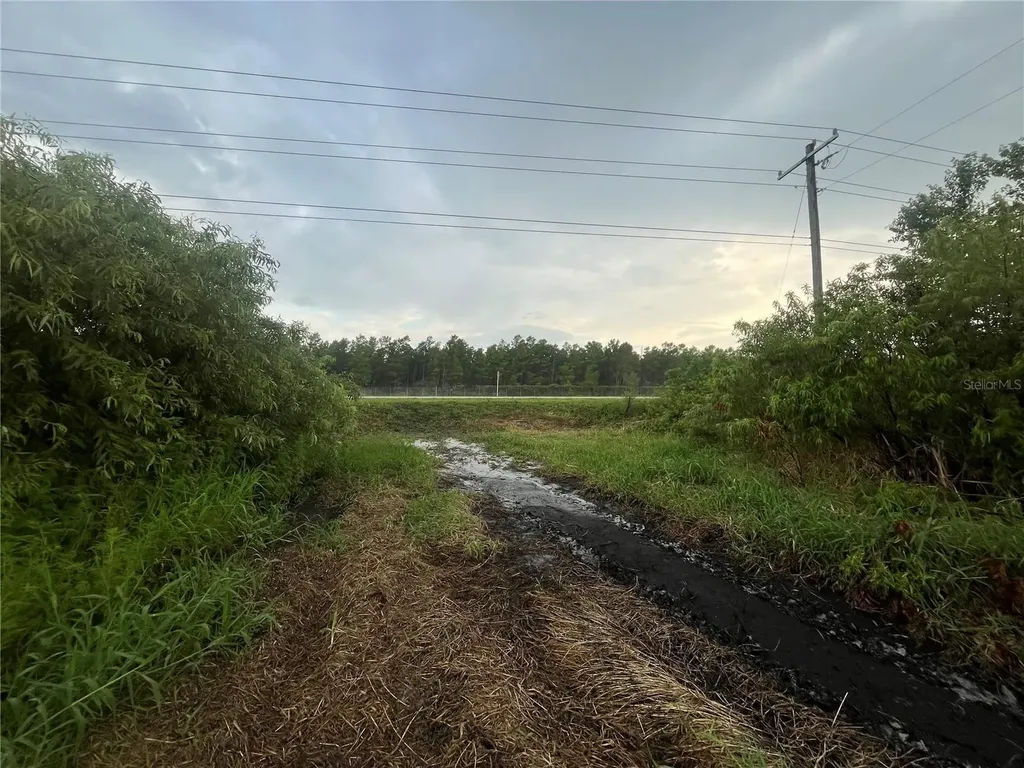 E State Road 60 Okeechobee FL 34972