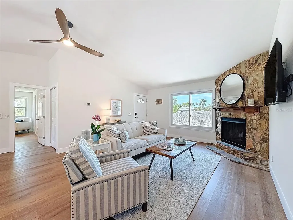 1899 Shore Acres Boulevard NE St Petersburg FL 33703