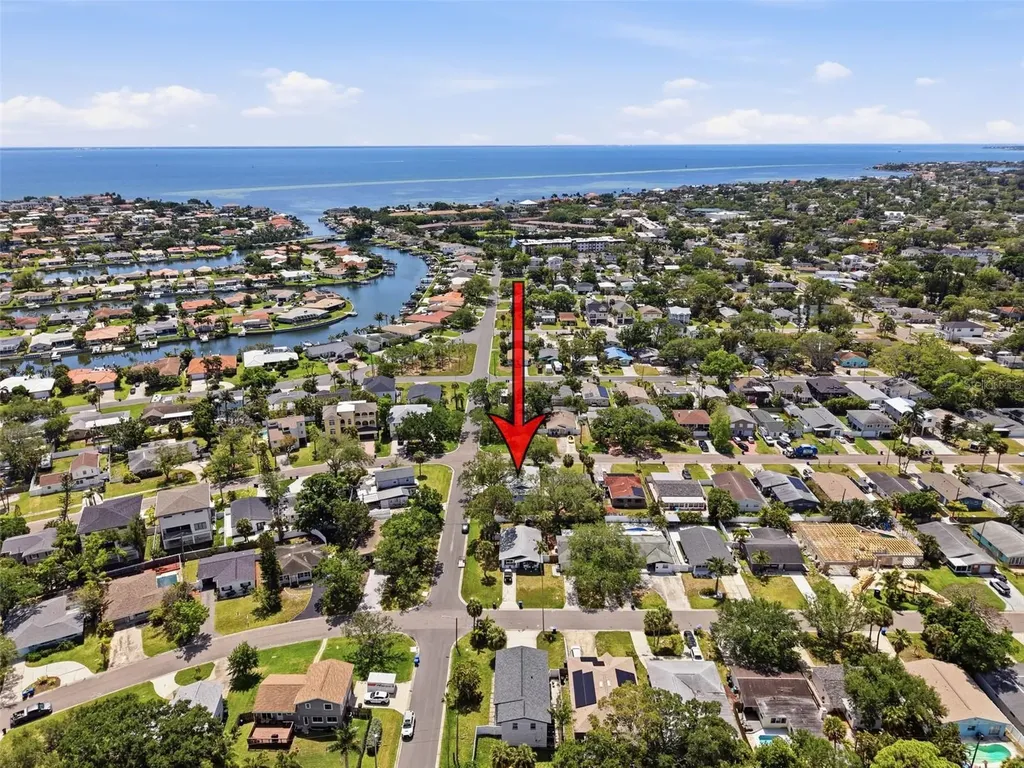 1899 Shore Acres Boulevard NE St Petersburg FL 33703