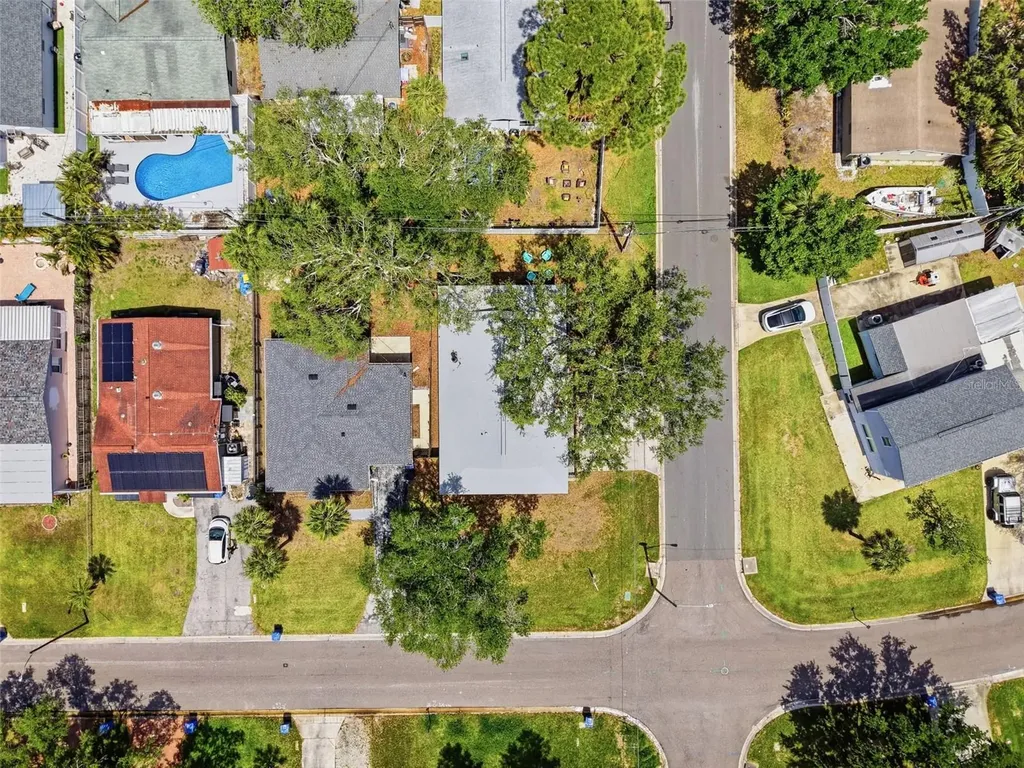 1899 Shore Acres Boulevard NE St Petersburg FL 33703