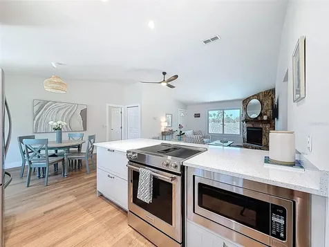 1899 Shore Acres Boulevard NE St Petersburg FL 33703