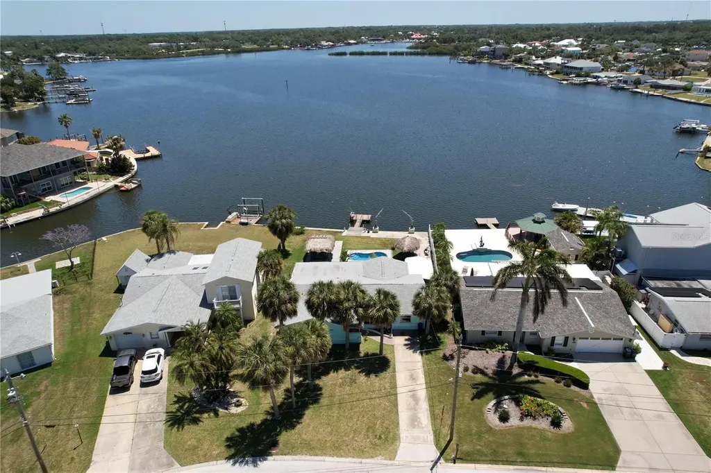 4930 Bay Park Drive Port Richey FL 34668