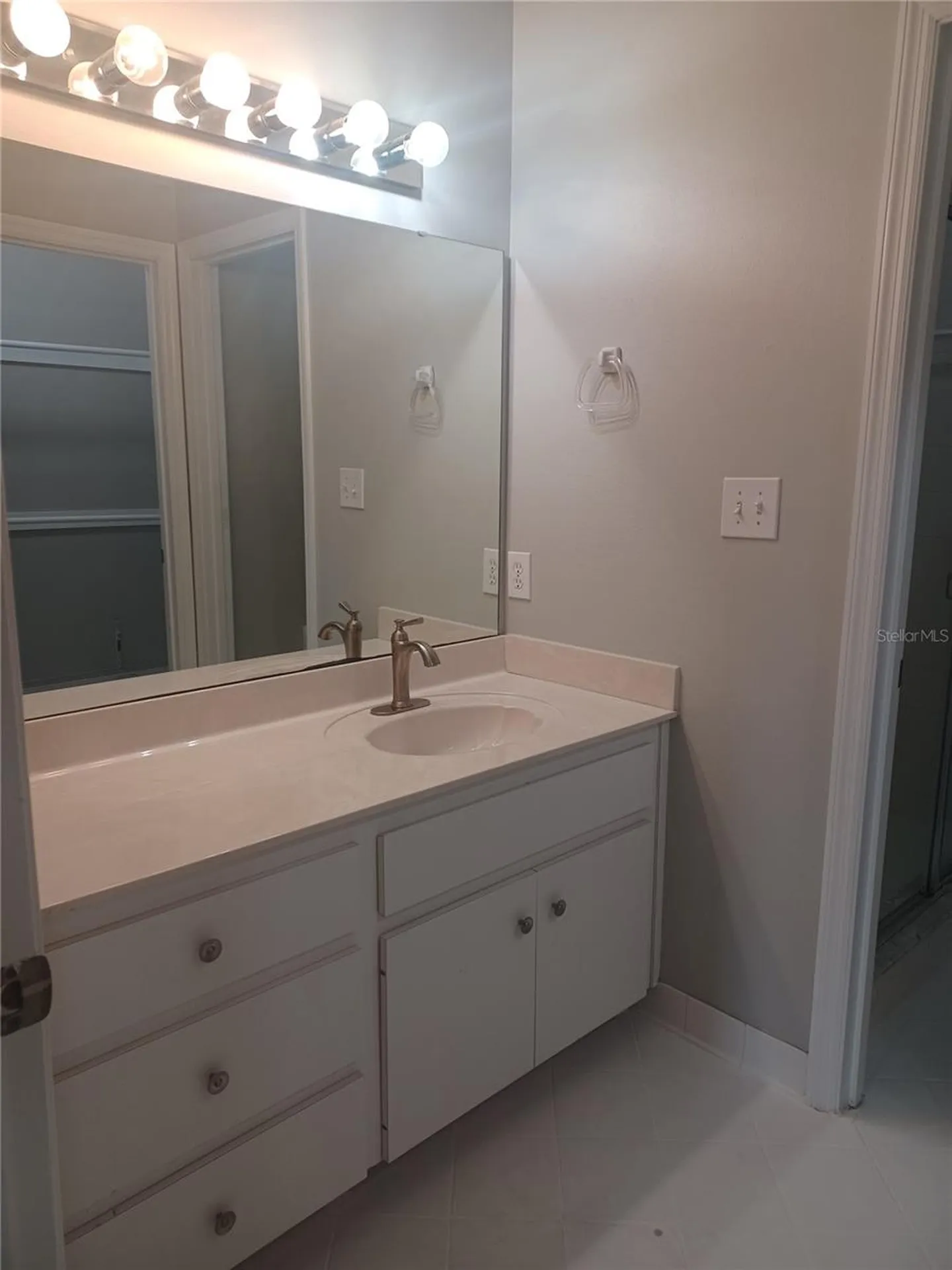 2250 Candlewood Lane E New Smyrna Beach FL 32168