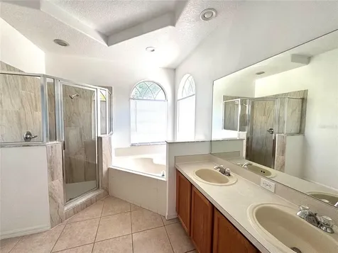 14460 Huntcliff Park Way Orlando FL 32824