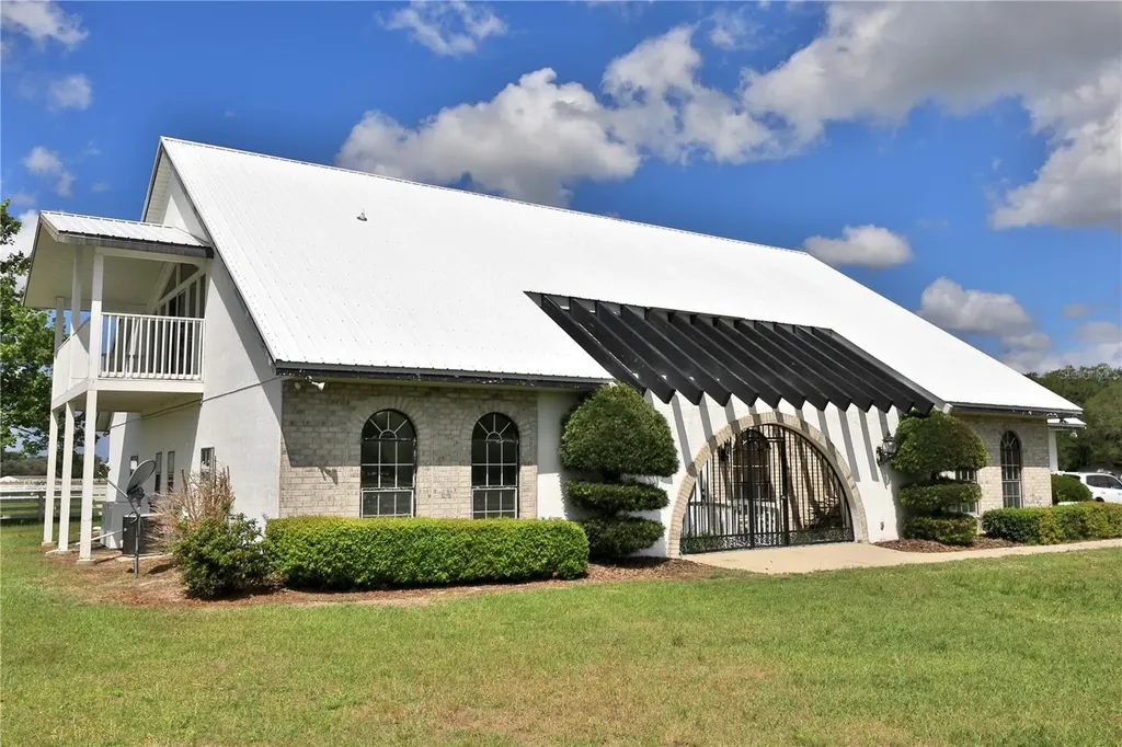 4450 SE 216th Avenue Morriston FL 32668