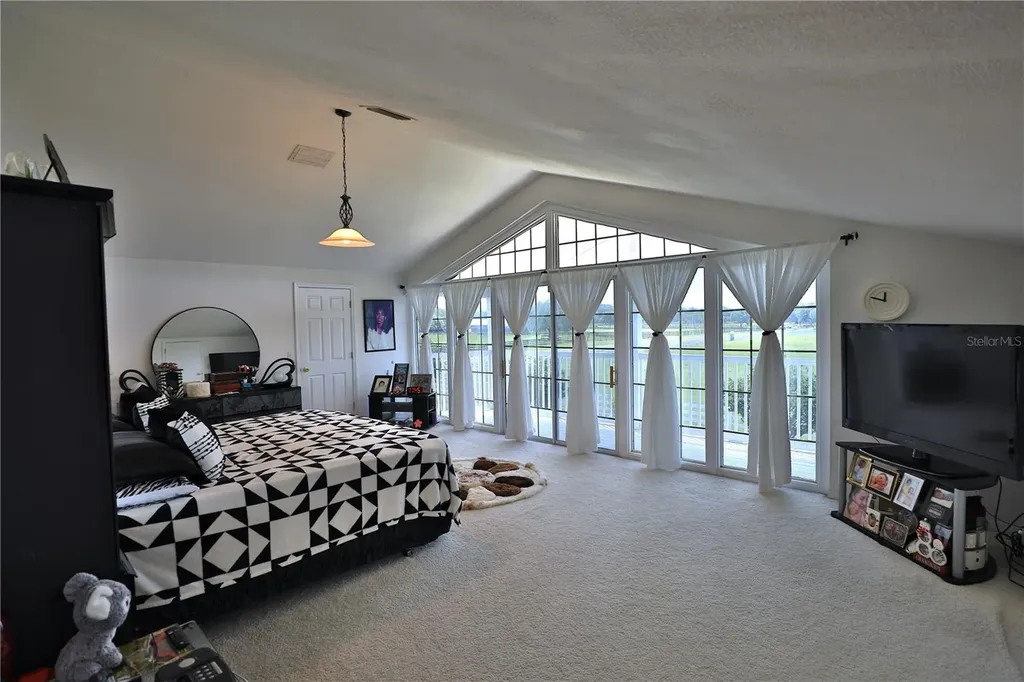 4450 SE 216th Avenue Morriston FL 32668
