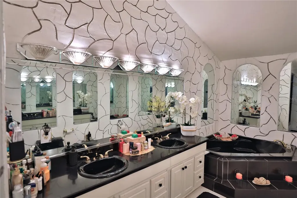 4450 SE 216th Avenue Morriston FL 32668