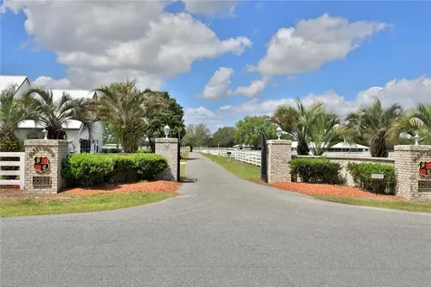 4450 SE 216th Avenue Morriston FL 32668