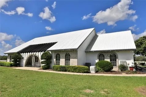 4450 SE 216th Avenue Morriston FL 32668