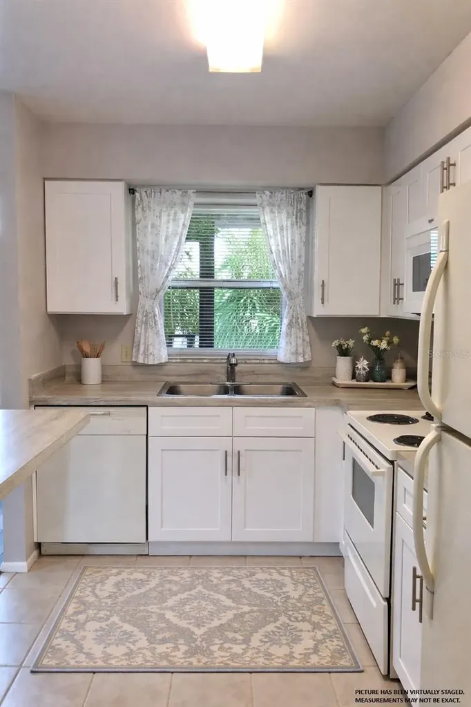 5408 E Michigan Street Orlando FL 32812