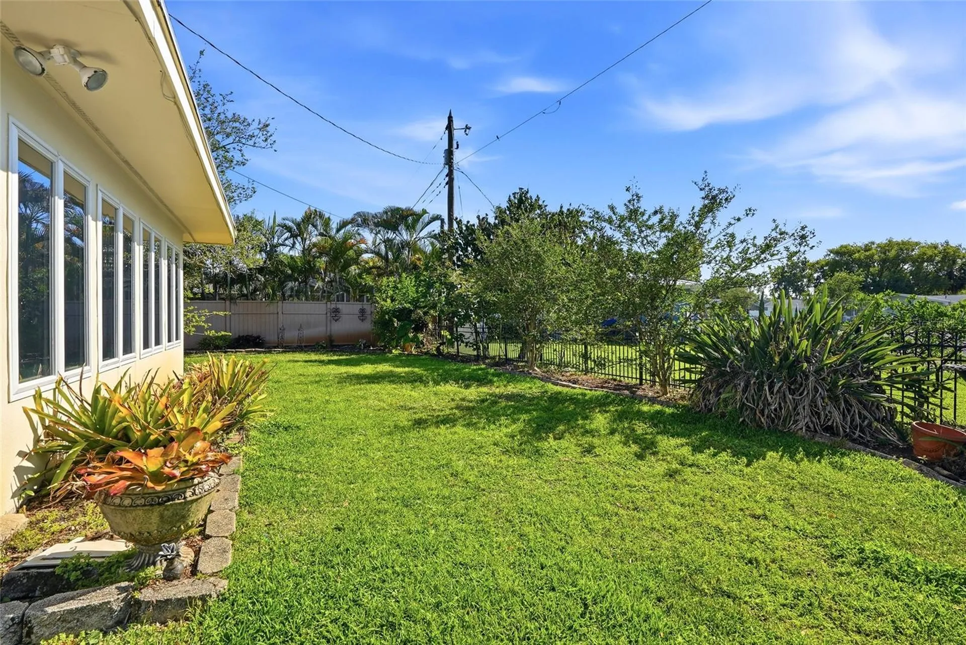 962 Corvette Drive Largo FL 33771