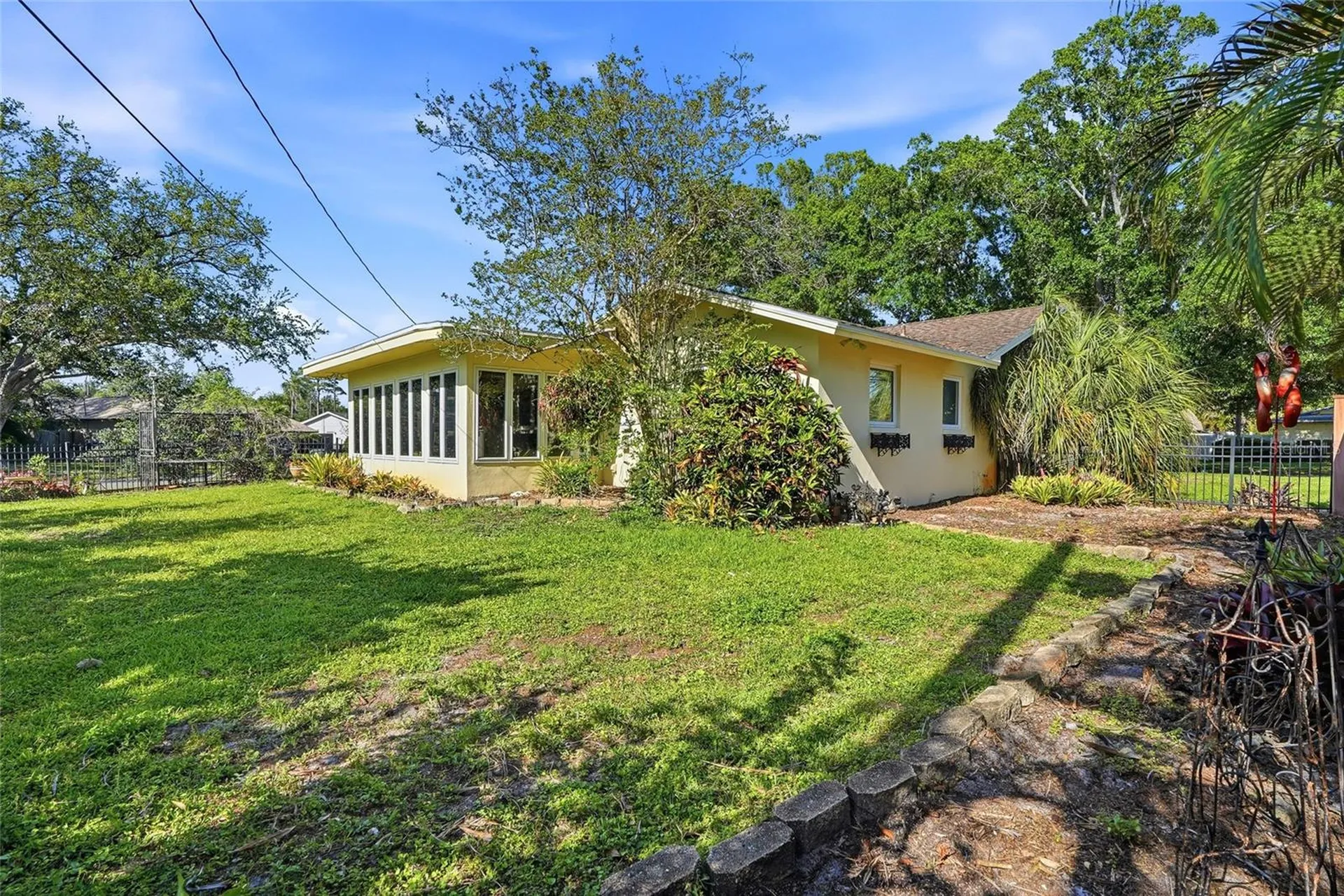 962 Corvette Drive Largo FL 33771