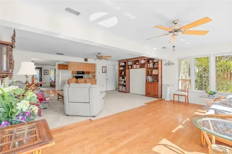 962 Corvette Drive Largo FL 33771
