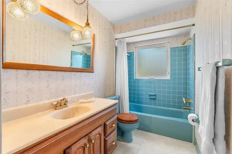 962 Corvette Drive Largo FL 33771