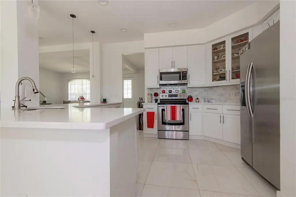 6609 Lake Pembroke Place Orlando FL 32829