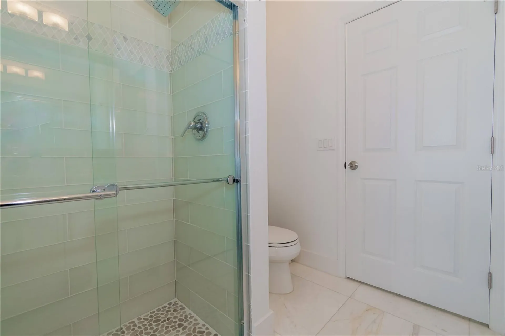 6609 Lake Pembroke Place Orlando FL 32829