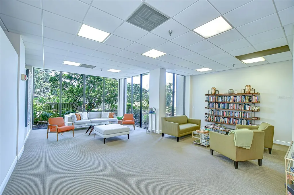2413 Bayshore Boulevard Tampa FL 33629