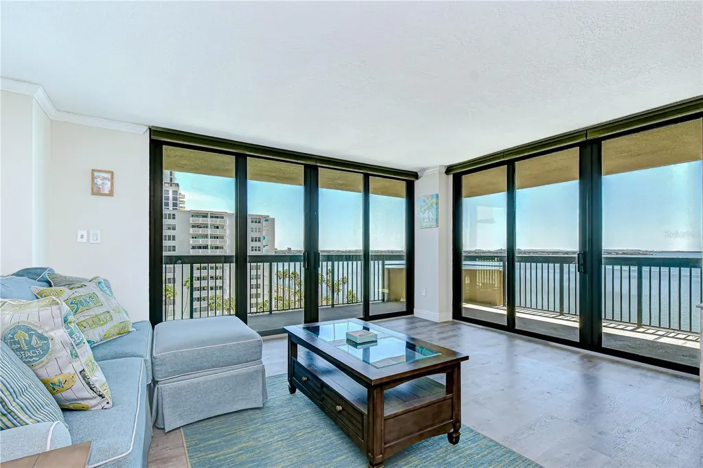 2413 Bayshore Boulevard Tampa FL 33629
