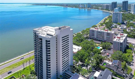2413 Bayshore Boulevard Tampa FL 33629