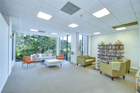 2413 Bayshore Boulevard Tampa FL 33629