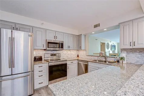 2413 Bayshore Boulevard Tampa FL 33629