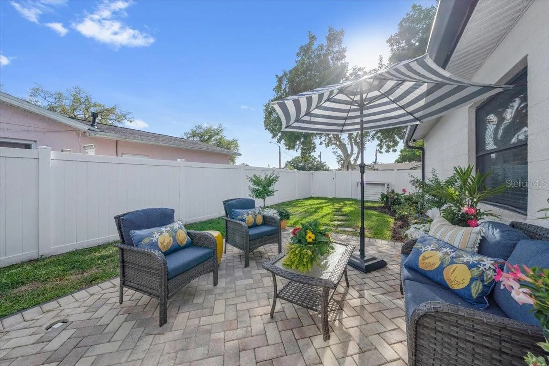 6870 13th Avenue N St Petersburg FL 33710
