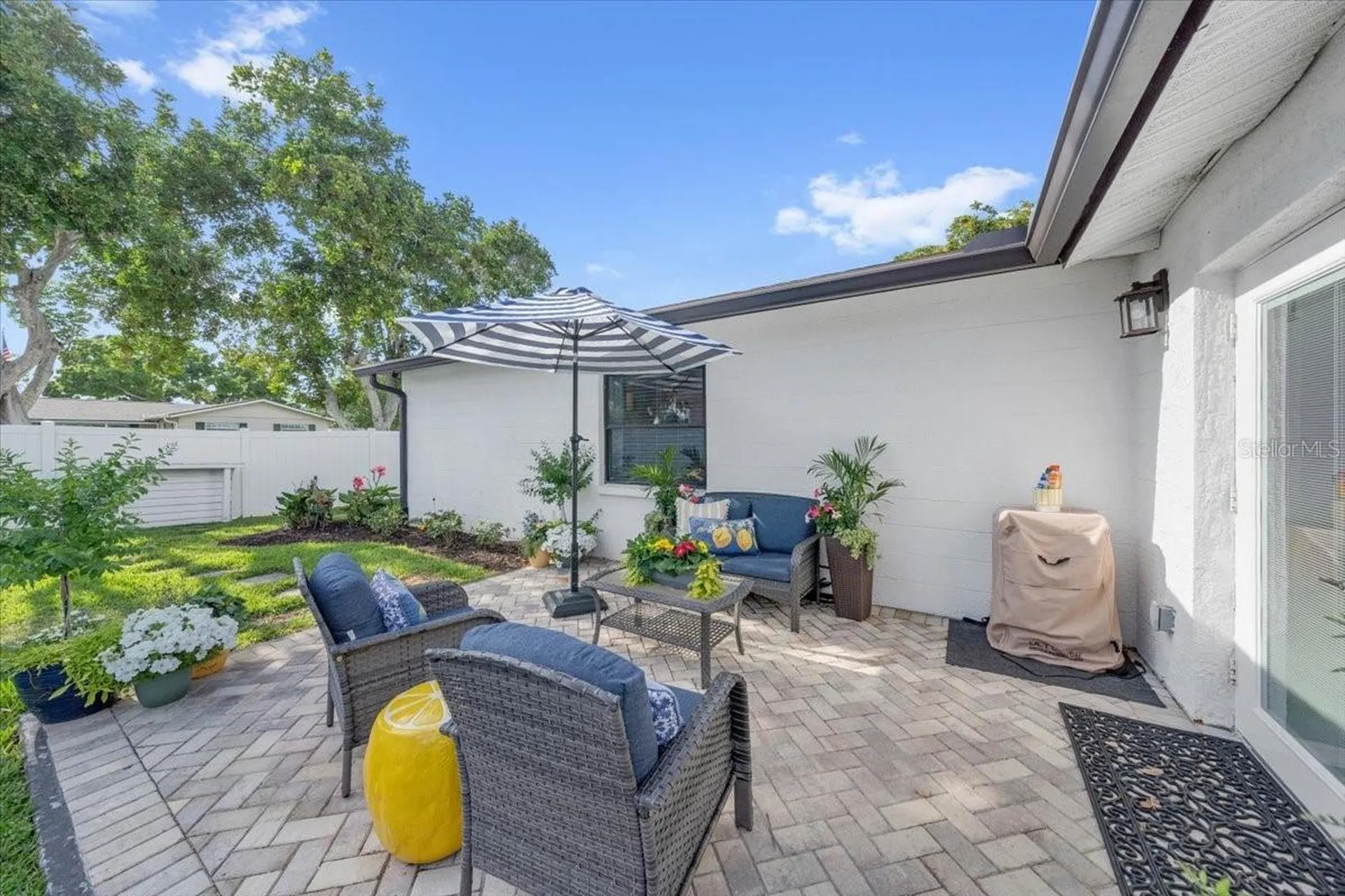 6870 13th Avenue N St Petersburg FL 33710