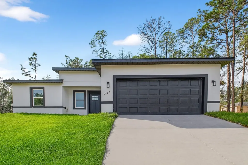 9066 N Akola Way Citrus Springs FL 34434