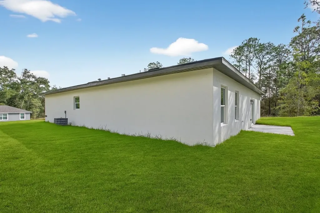 9066 N Akola Way Citrus Springs FL 34434