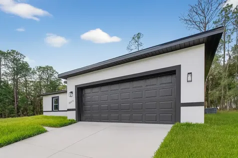 9066 N Akola Way Citrus Springs FL 34434