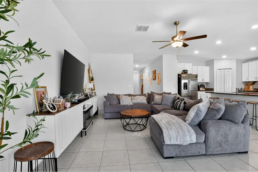 3603 Natural Trace Street Plant City FL 33565