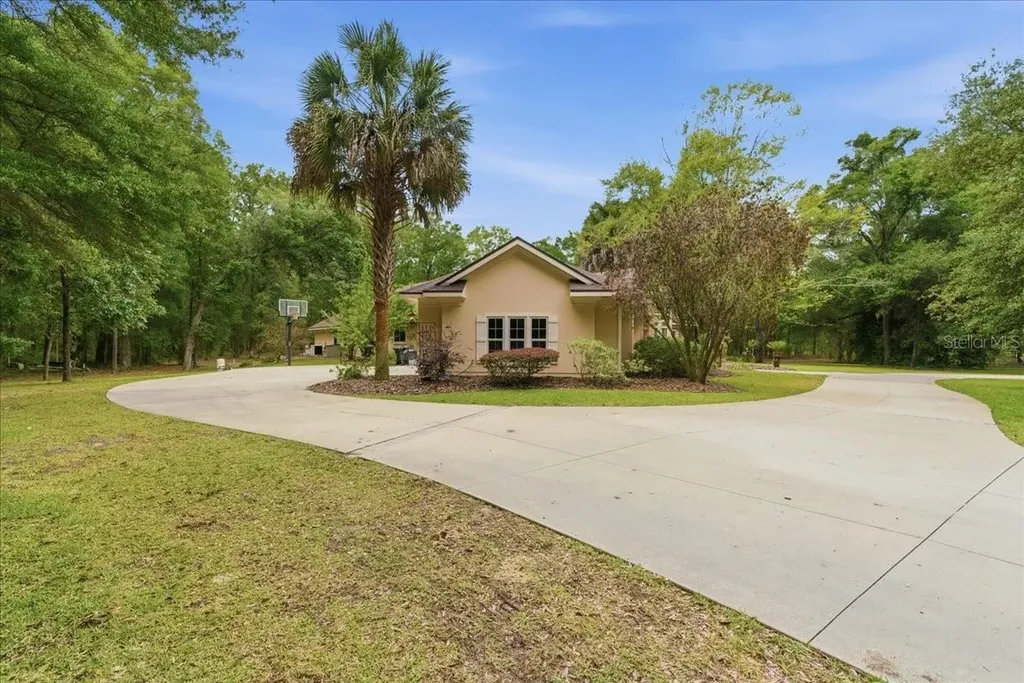 7077 SW 93rd Avenue Gainesville FL 32608
