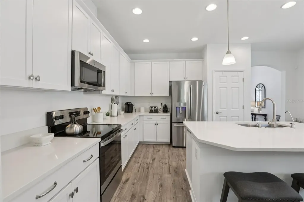 7114 Gulf Cypress Avenue Land O Lakes FL 34637