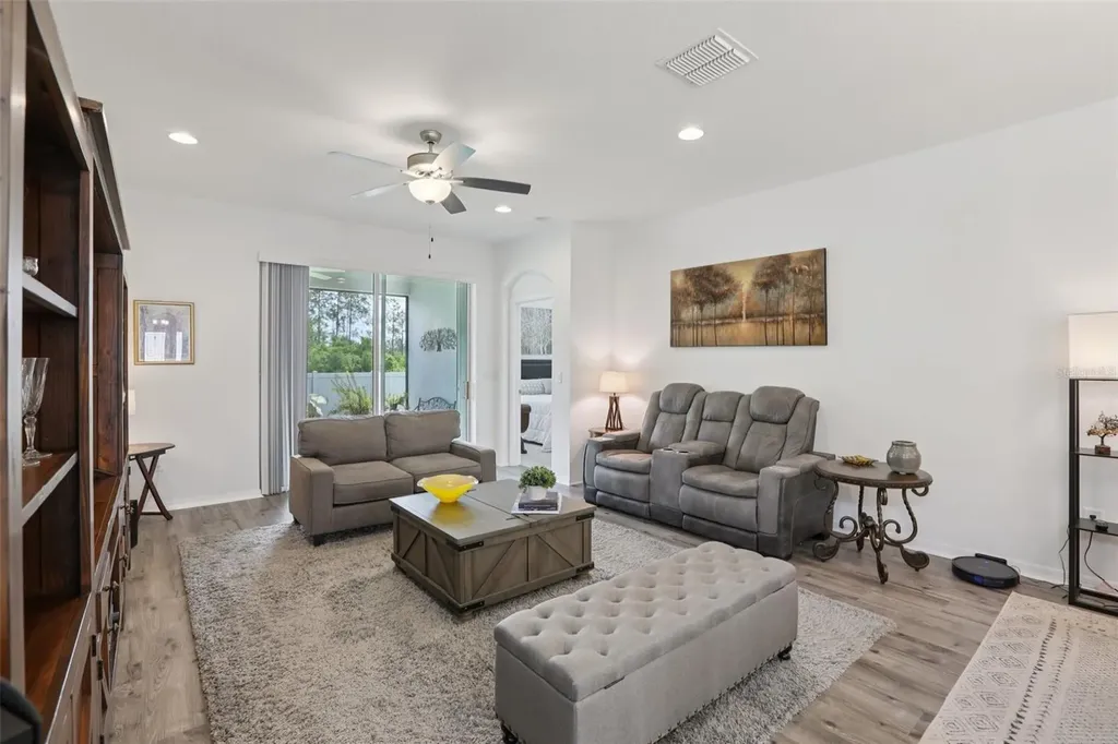 7114 Gulf Cypress Avenue Land O Lakes FL 34637
