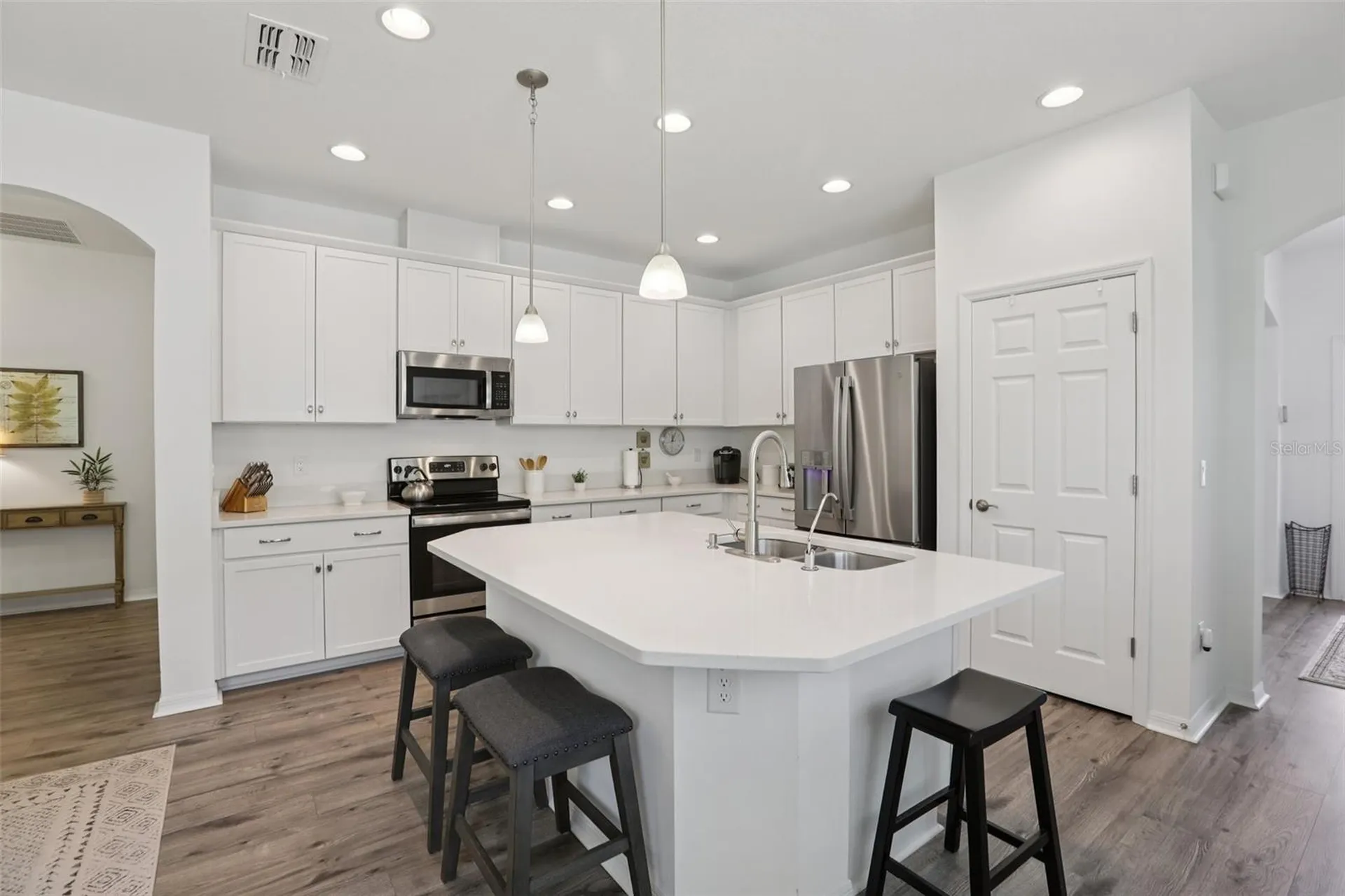 7114 Gulf Cypress Avenue Land O Lakes FL 34637