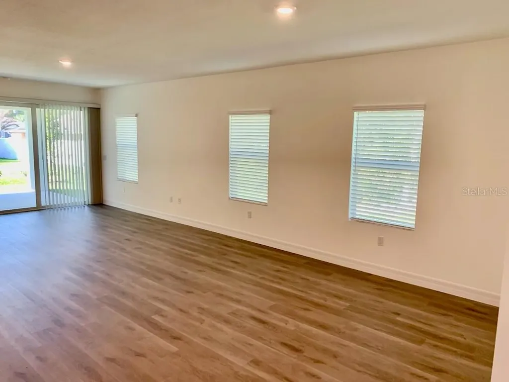 21475 Seaton Avenue Port Charlotte FL 33954