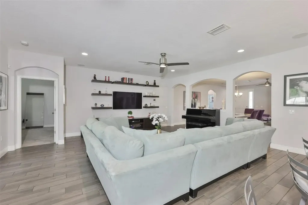 11014 Brahman Ranch Circle Riverview FL 33578