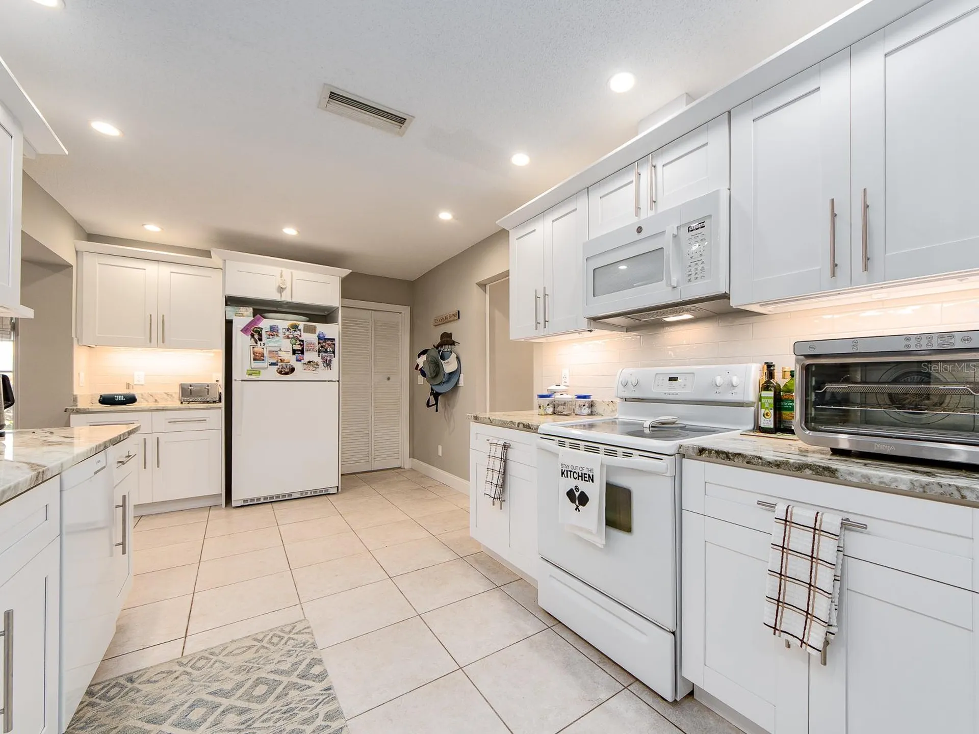 9234 141st Street Seminole FL 33776