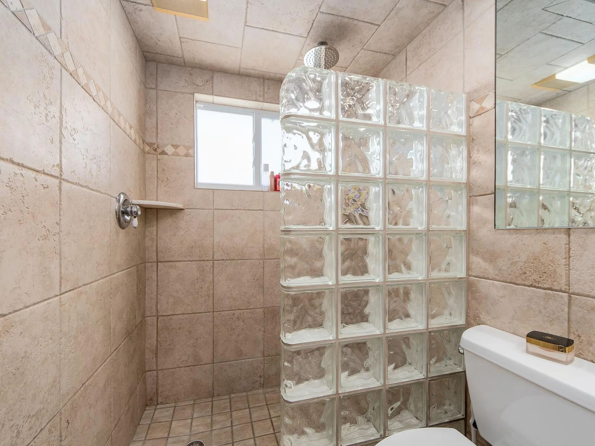 9234 141st Street Seminole FL 33776