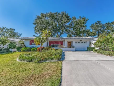 9234 141st Street Seminole FL 33776