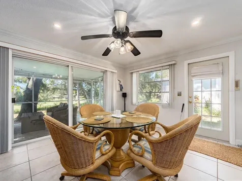 9234 141st Street Seminole FL 33776