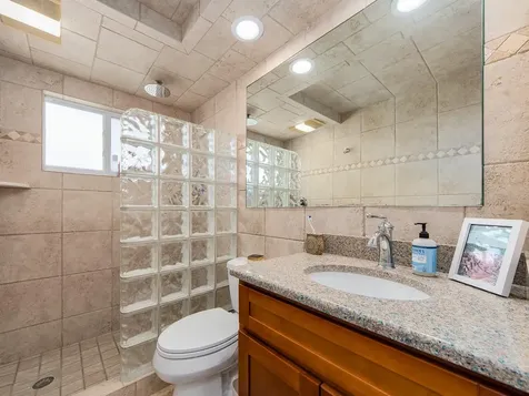 9234 141st Street Seminole FL 33776