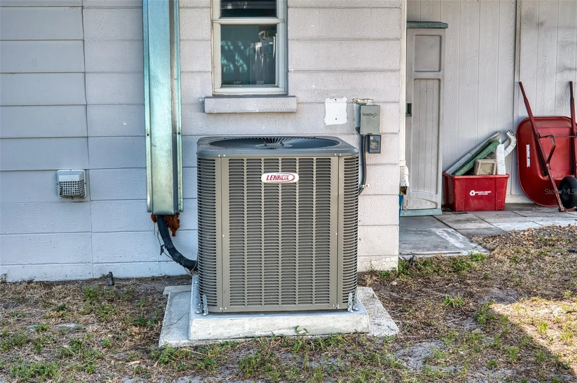 2632 Sunnyside Street Sarasota FL 34239