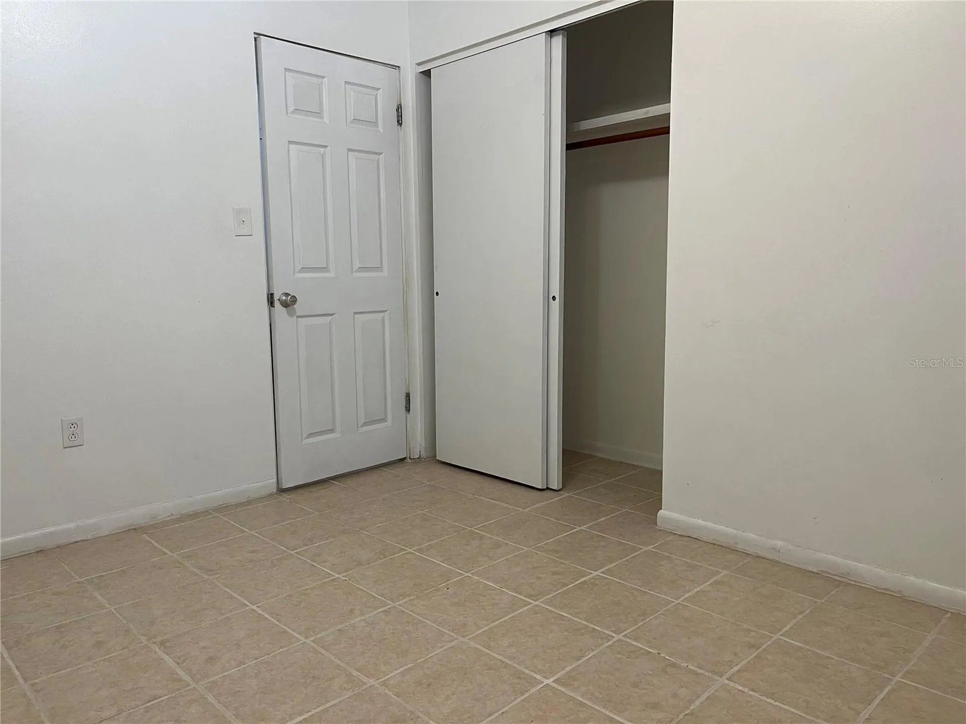 218 E Palmetto Street Davenport FL 33837