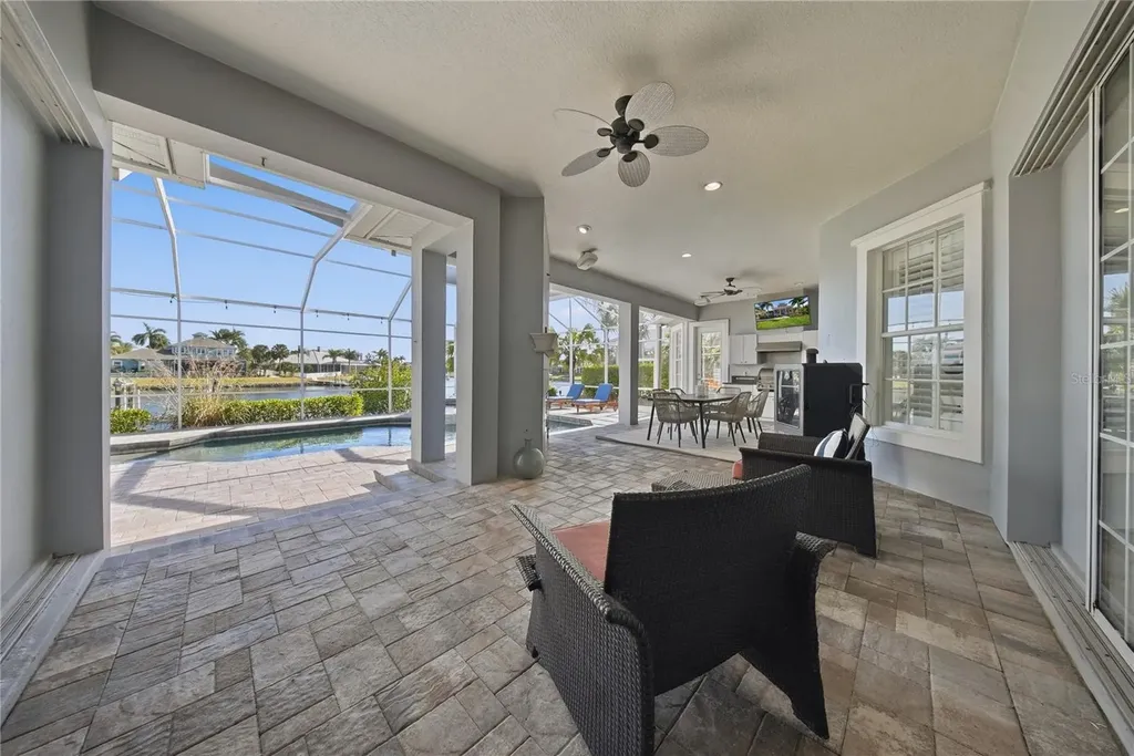 510 Mirabay Boulevard Apollo Beach FL 33572