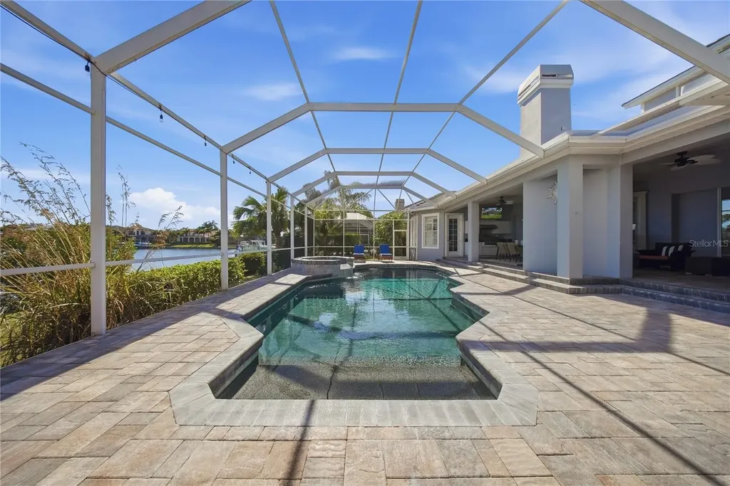 510 Mirabay Boulevard Apollo Beach FL 33572