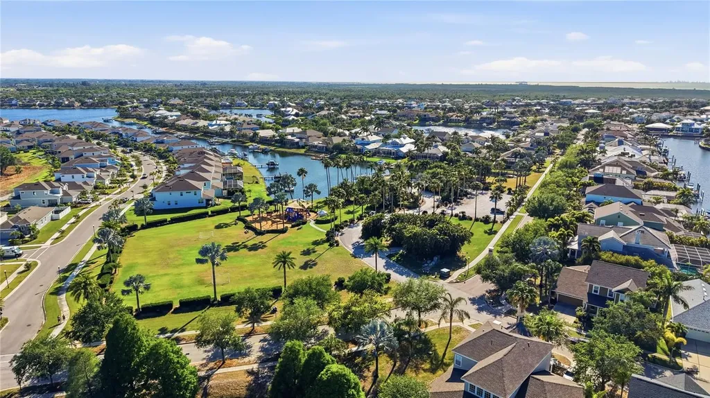 510 Mirabay Boulevard Apollo Beach FL 33572