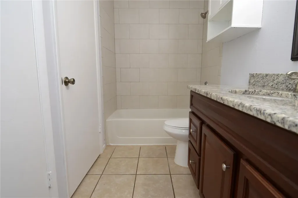 8635 Mallard Reserve Drive Tampa FL 33614
