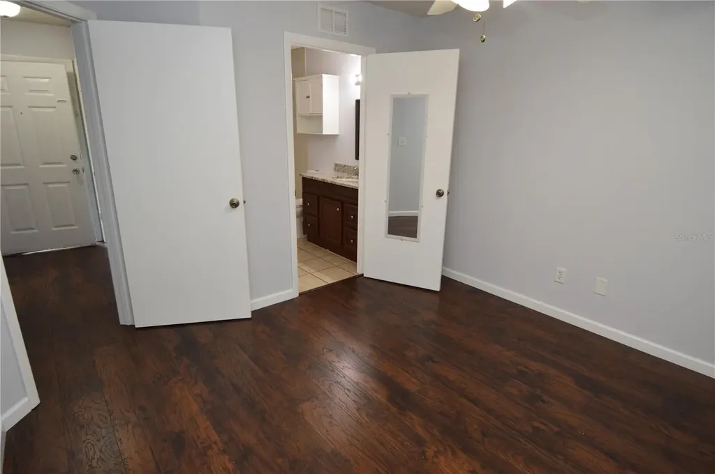 8635 Mallard Reserve Drive Tampa FL 33614