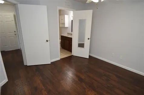 8635 Mallard Reserve Drive Tampa FL 33614